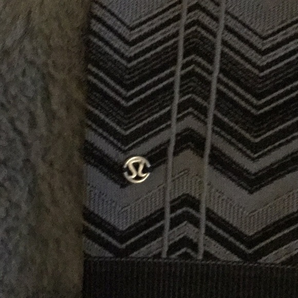 Lululemon leggings - Picture 3 of 3